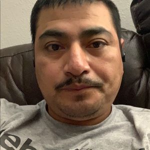 Meet your Posher, Jose noe